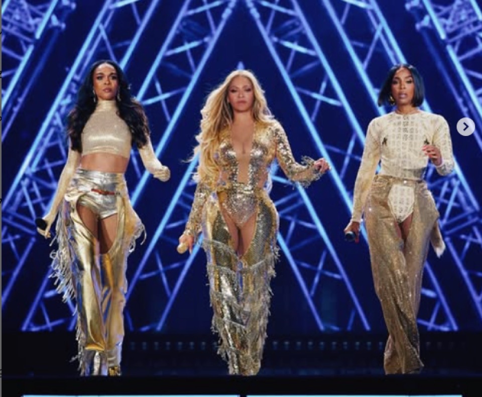 【beyonce.destiny…11月9日迄 】 Hasbro Destiny's Child Beyoncé Doll 2001 TA-6-116 | eBay